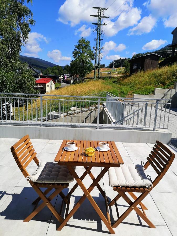 U Kralika, Apartman E, 50M Od Lanovky A Bobove Drahy, Parkovani Zdarma Dolní Morava Eksteriør bilde